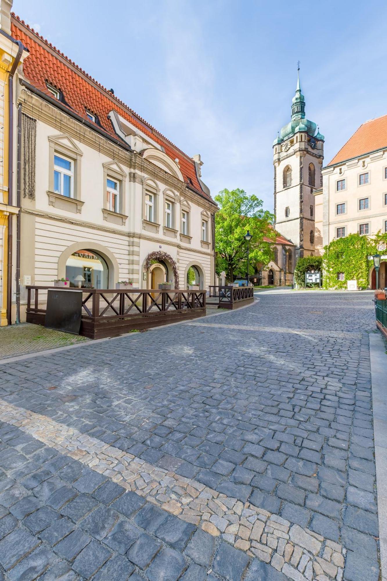 Hotel U Rytire Mělník エクステリア 写真