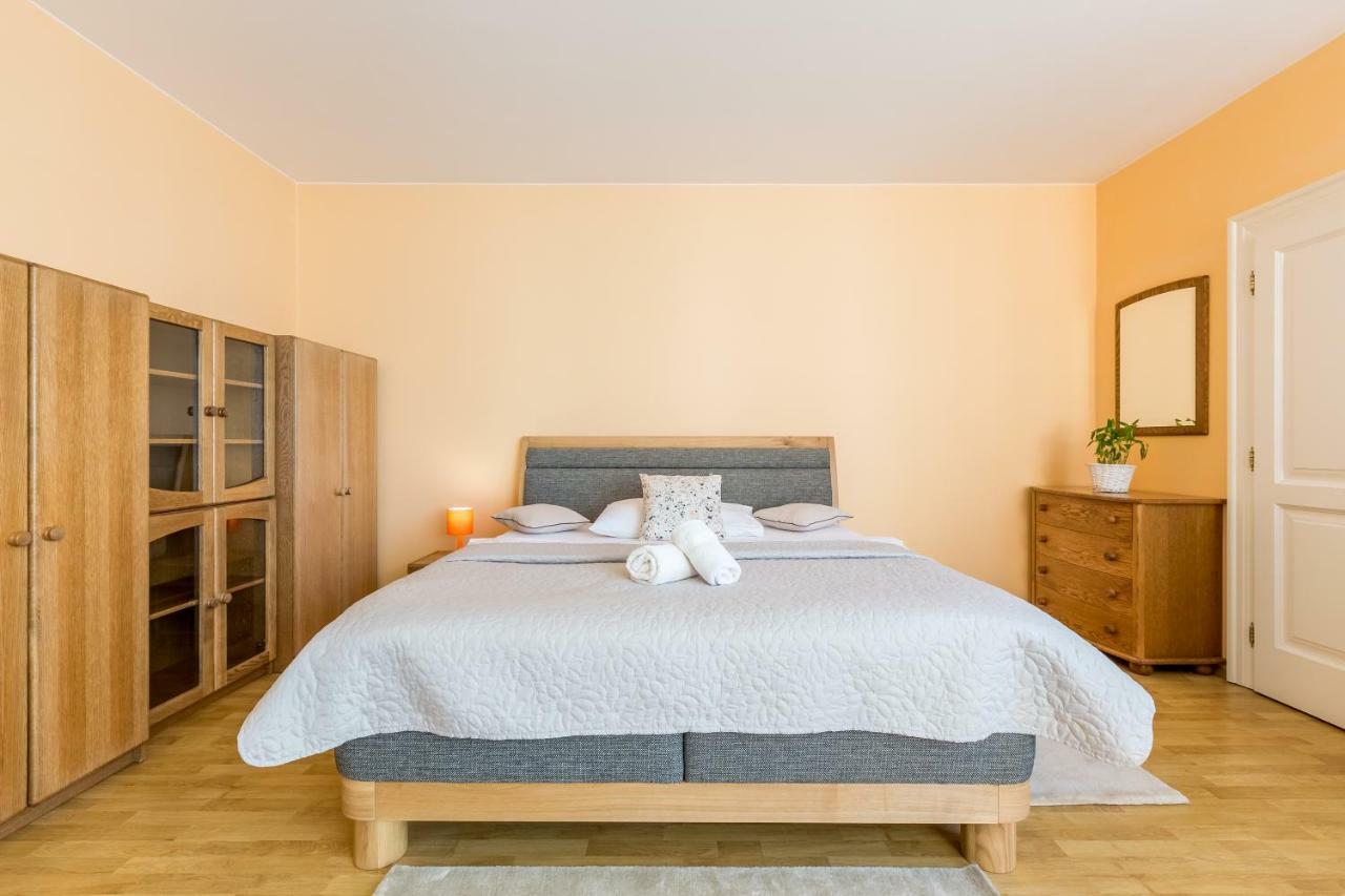Hotel U Rytire Mělník エクステリア 写真