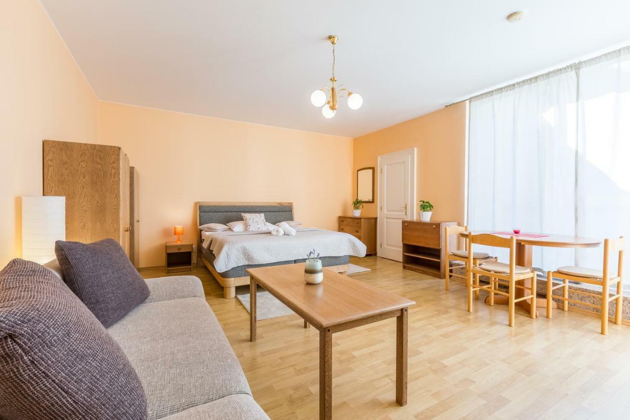 Hotel U Rytire Mělník エクステリア 写真